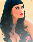 /album/galeria-de-fotos/katy3-png/
